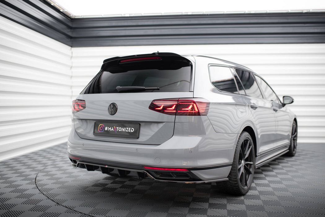 Central Rear Splitter (with vertical bars) Volkswagen Passat R-Line B8 Facelift