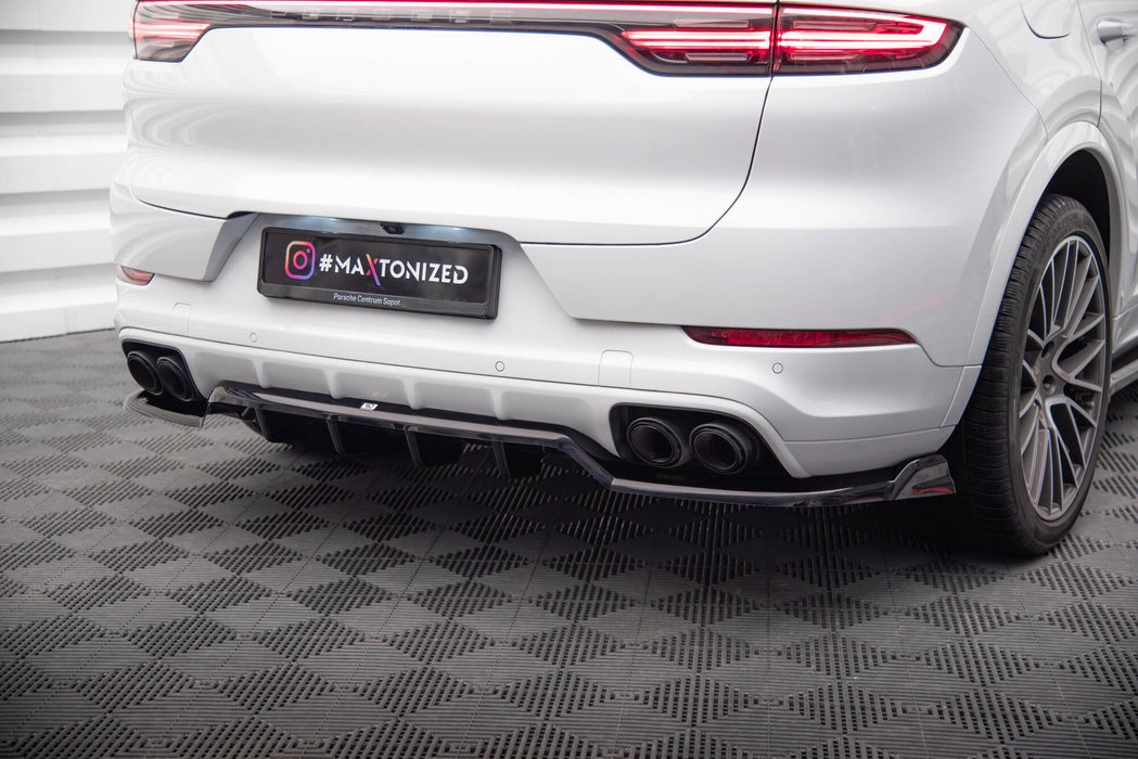 Central Rear Splitter (with vertical bars) Porsche Cayenne Coupe Mk3