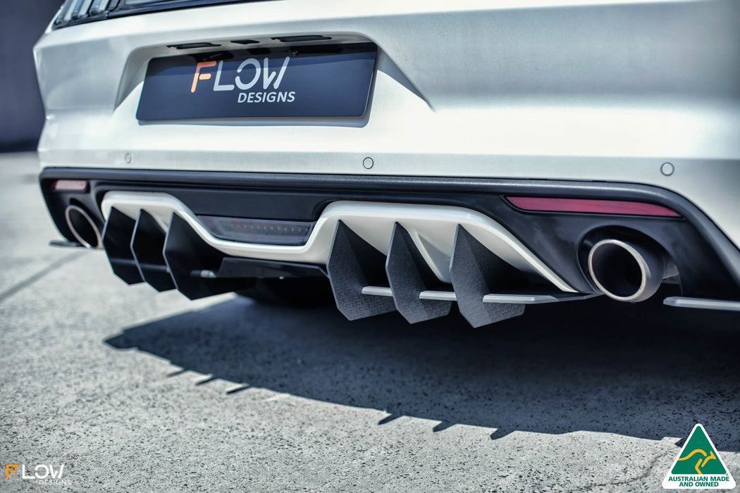 White Ford Mustang S550 FM Rear Diffuser